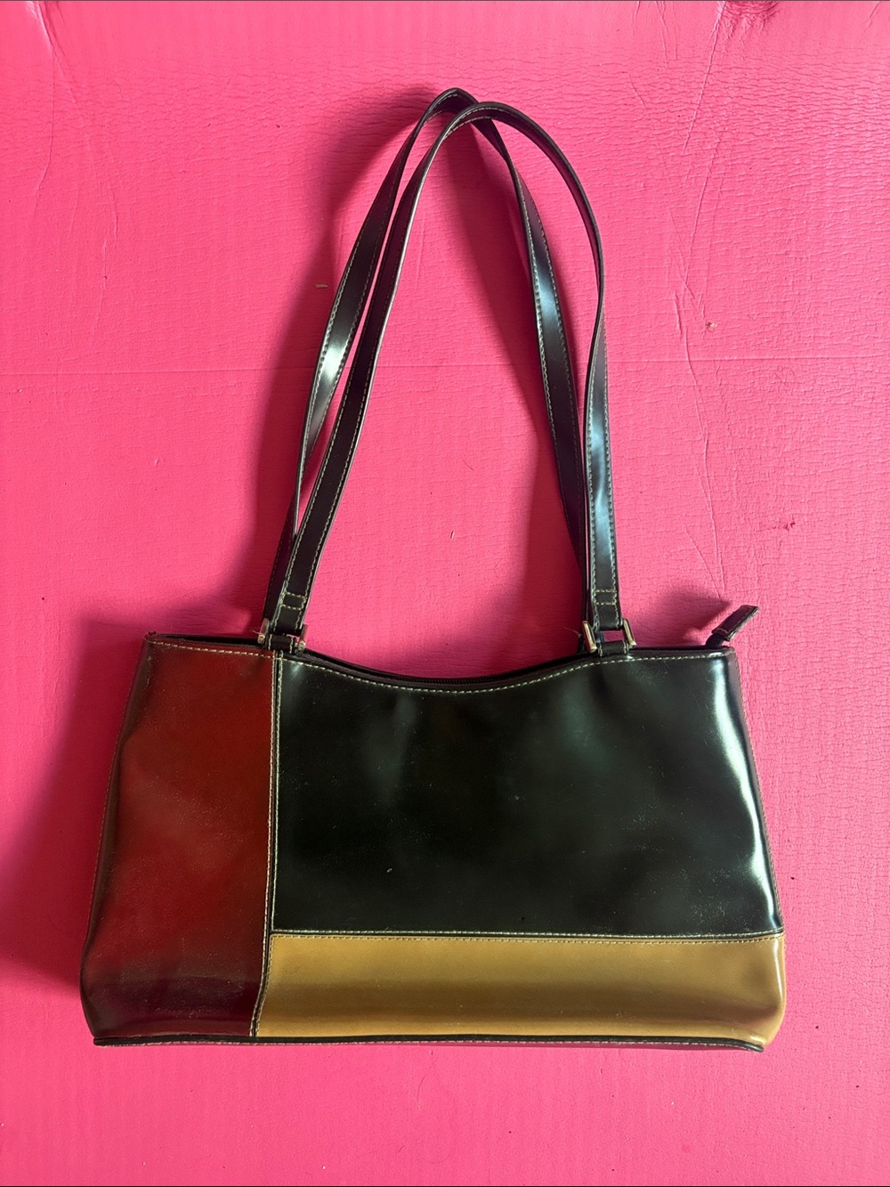 Colorblock Leather Tote Bag in Black, Brown, and Tan perfect for the falll!